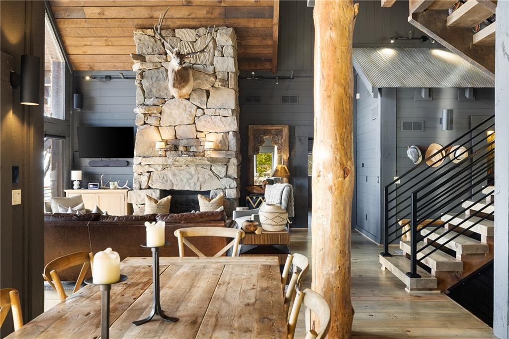 38 Jackies Bluff Road