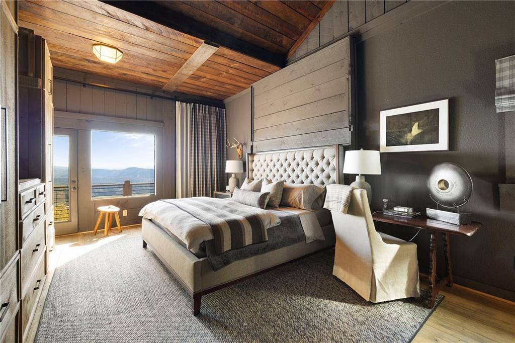 38 Jackies Bluff Road