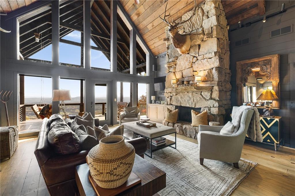 38 Jackies Bluff Road