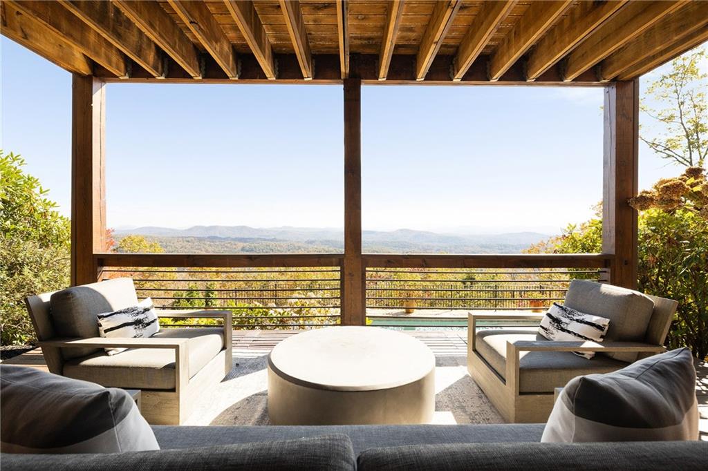 38 Jackies Bluff Road