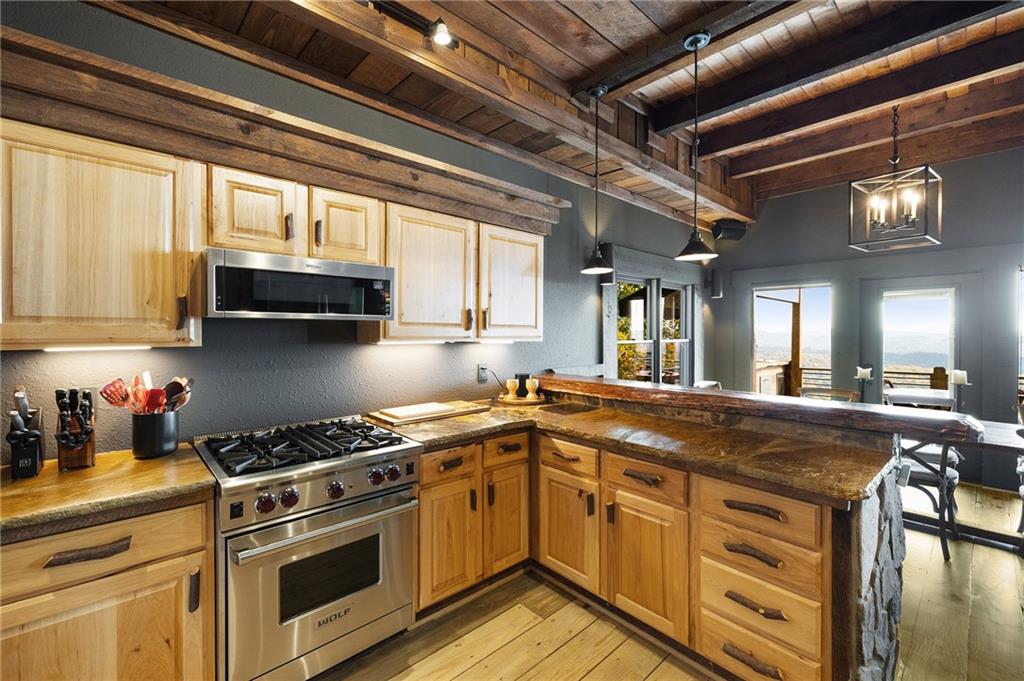 38 Jackies Bluff Road