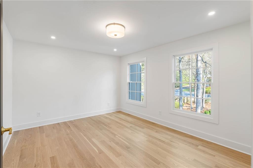 181 Sentinel Place NE