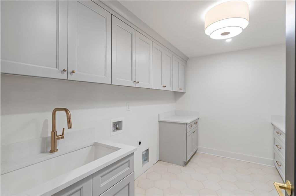 181 Sentinel Place NE