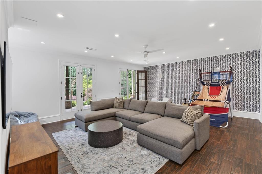 4868 Merlendale Drive