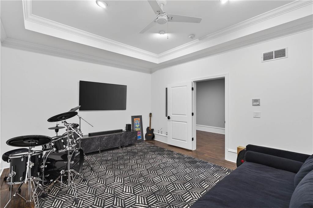 4868 Merlendale Drive