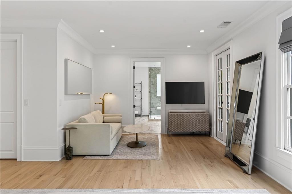 4868 Merlendale Drive