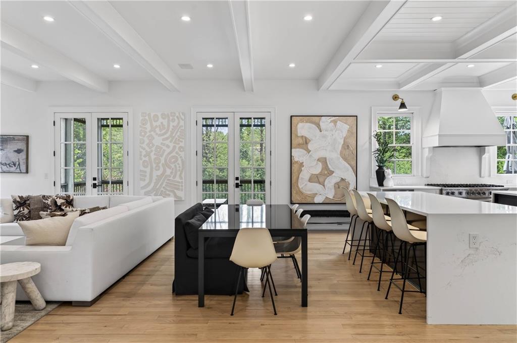 4868 Merlendale Drive