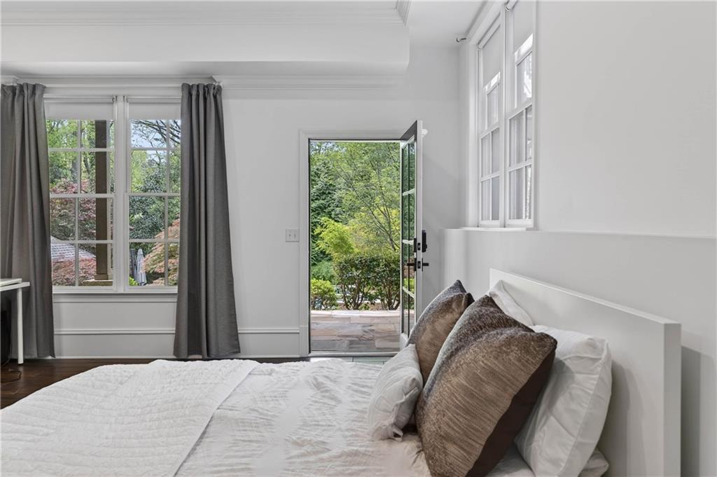 4868 Merlendale Drive