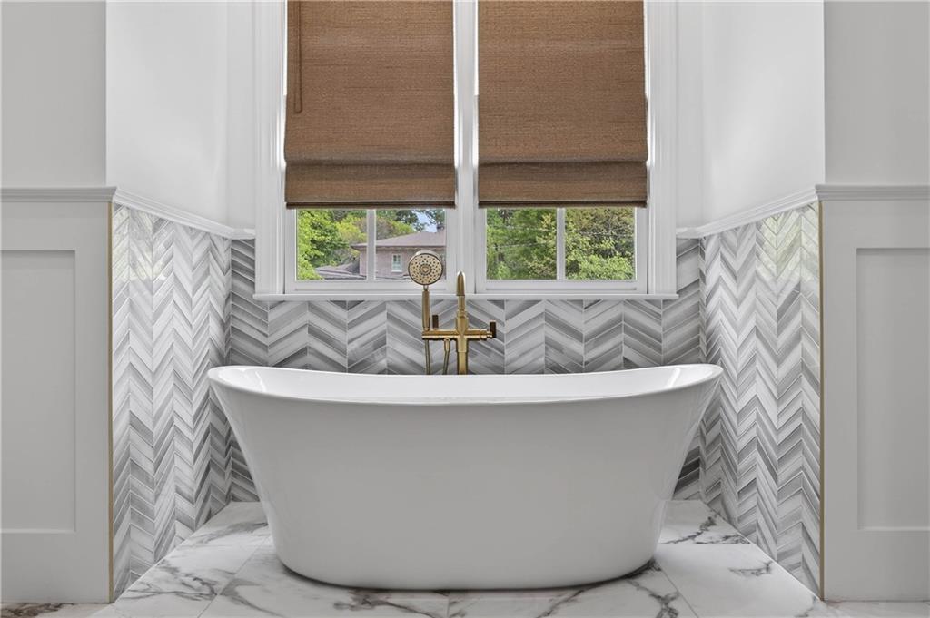 4868 Merlendale Drive