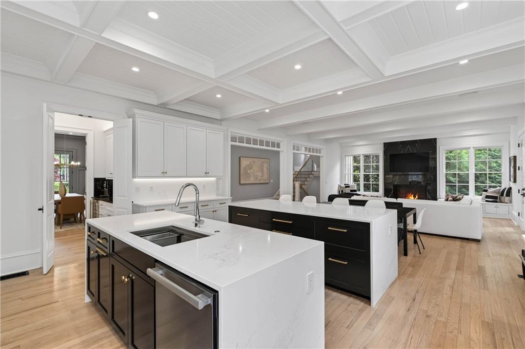 4868 Merlendale Drive