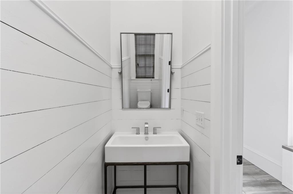 4868 Merlendale Drive