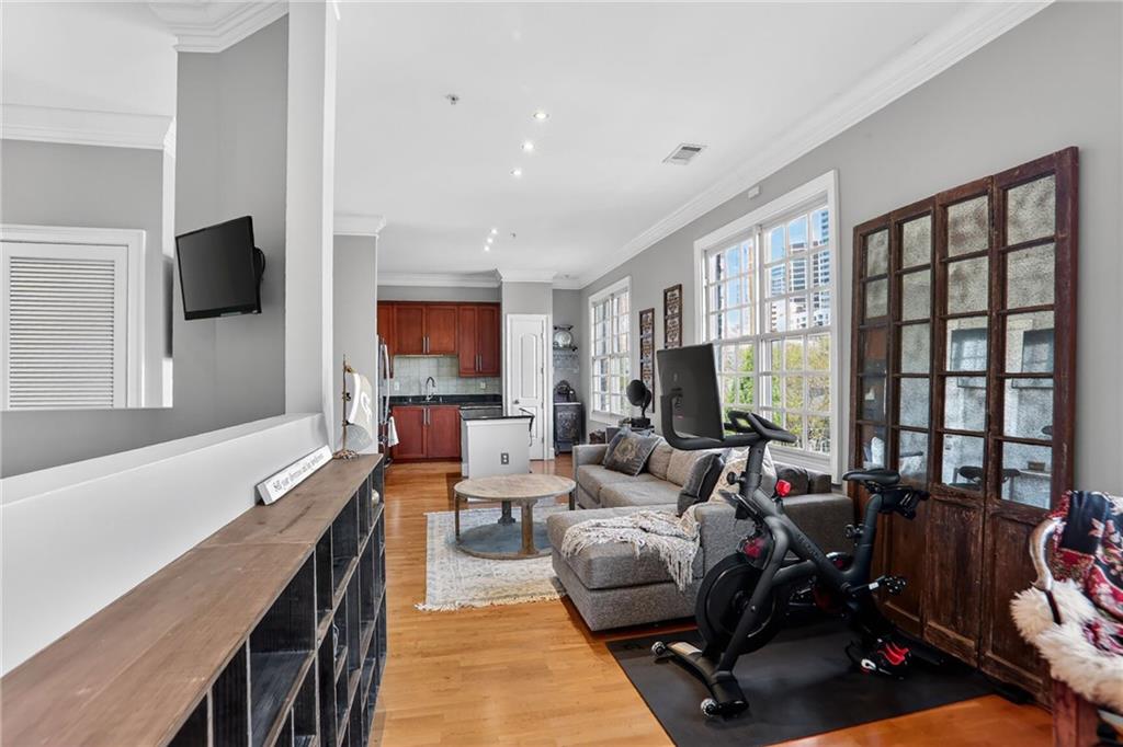 1055 Piedmont Avenue NE Unit 406