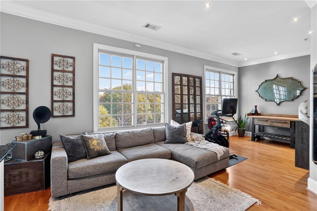 1055 Piedmont Avenue NE Unit 406