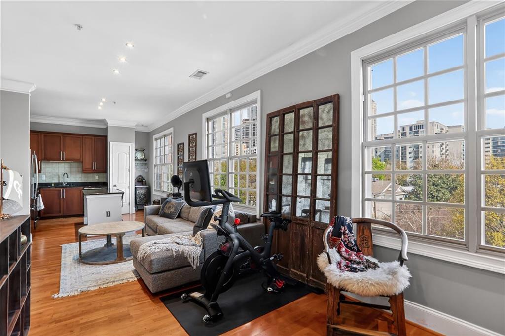 1055 Piedmont Avenue NE Unit 406