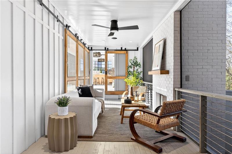 636 Kennesaw Avenue NE