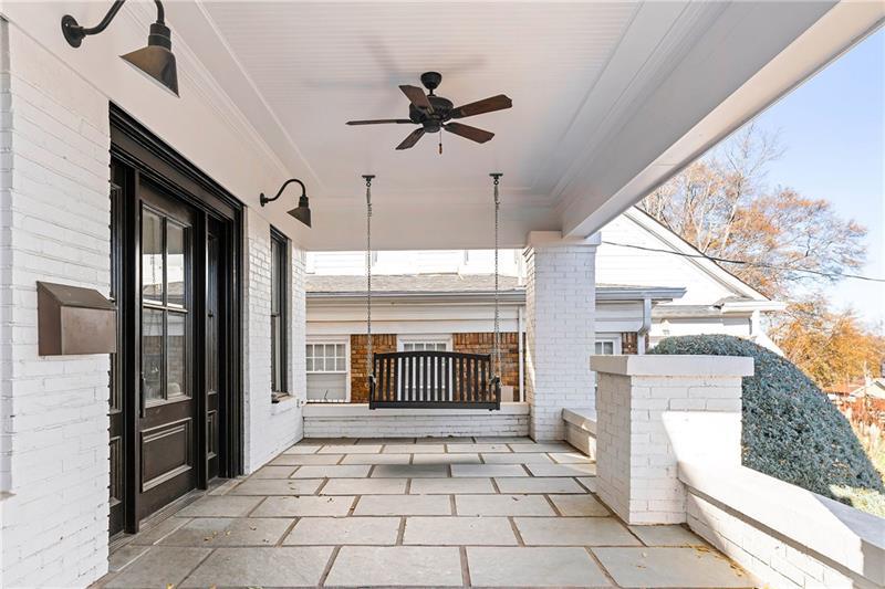 636 Kennesaw Avenue NE