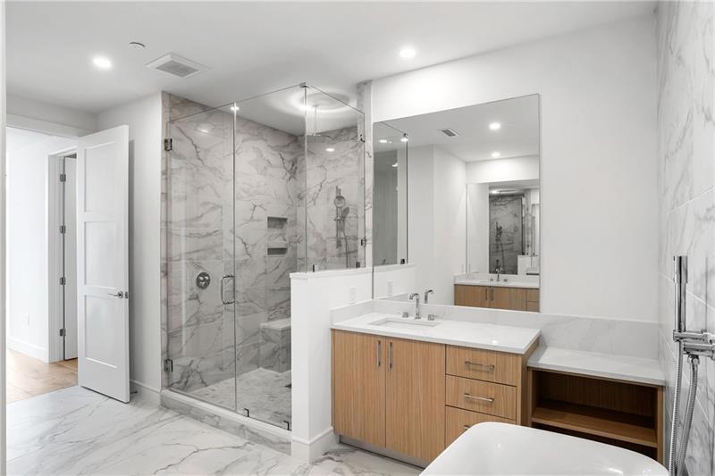 2425 Peachtree Road NE Unit 1409