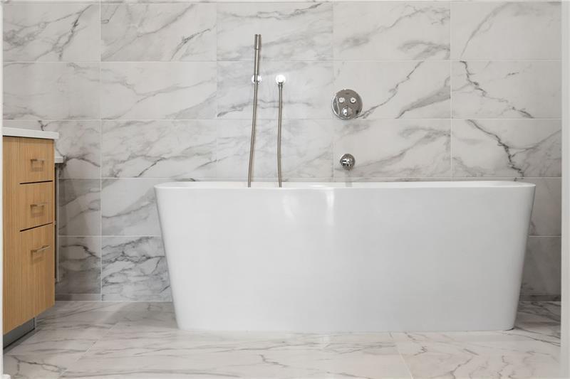 2425 Peachtree Road NE Unit 1409