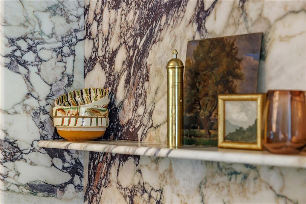 3002 Cravenridge Drive NE