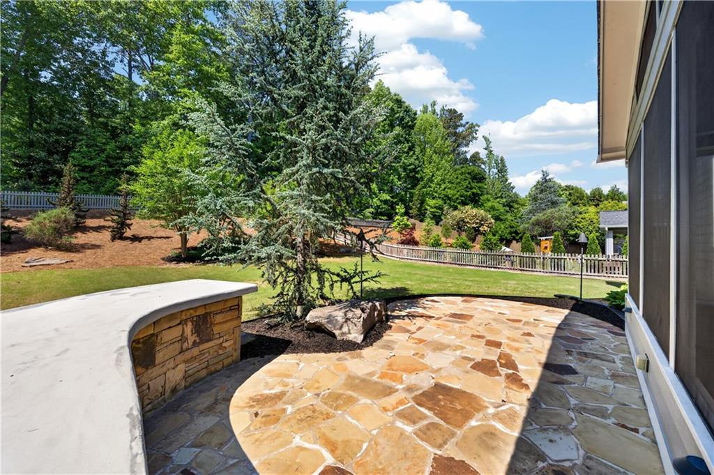 4222 Hill House Road SW