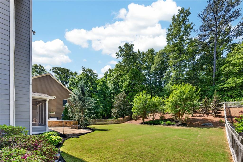 4222 Hill House Road SW