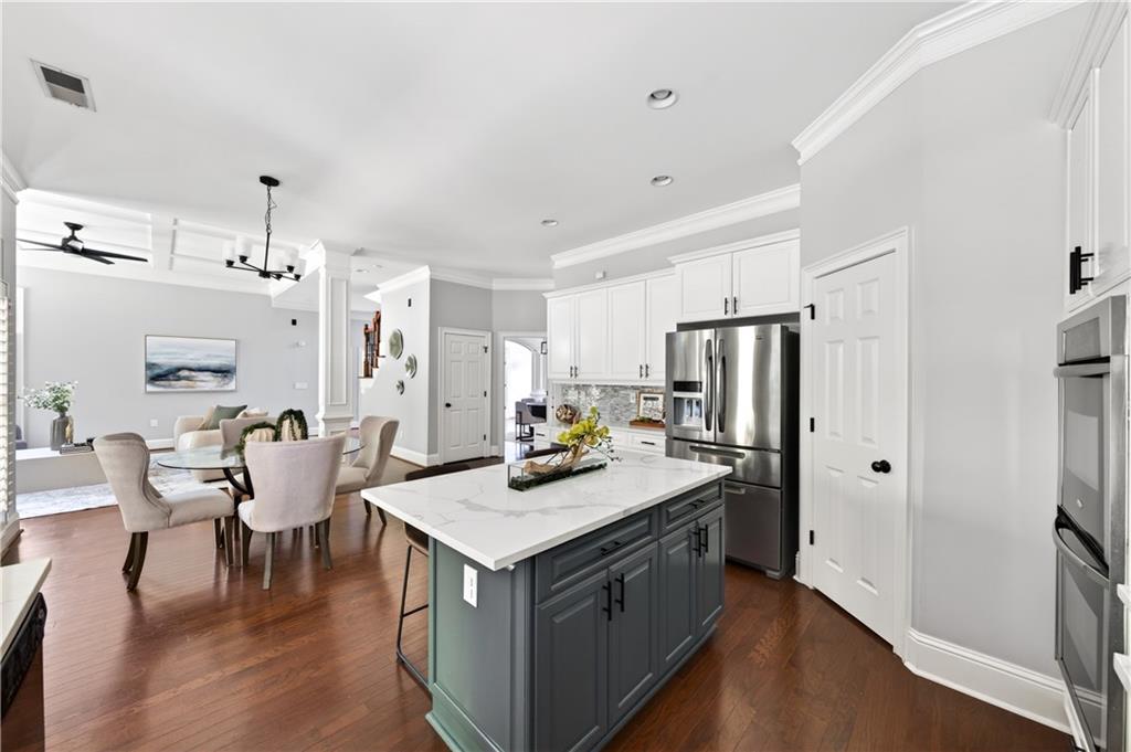 4222 Hill House Road SW