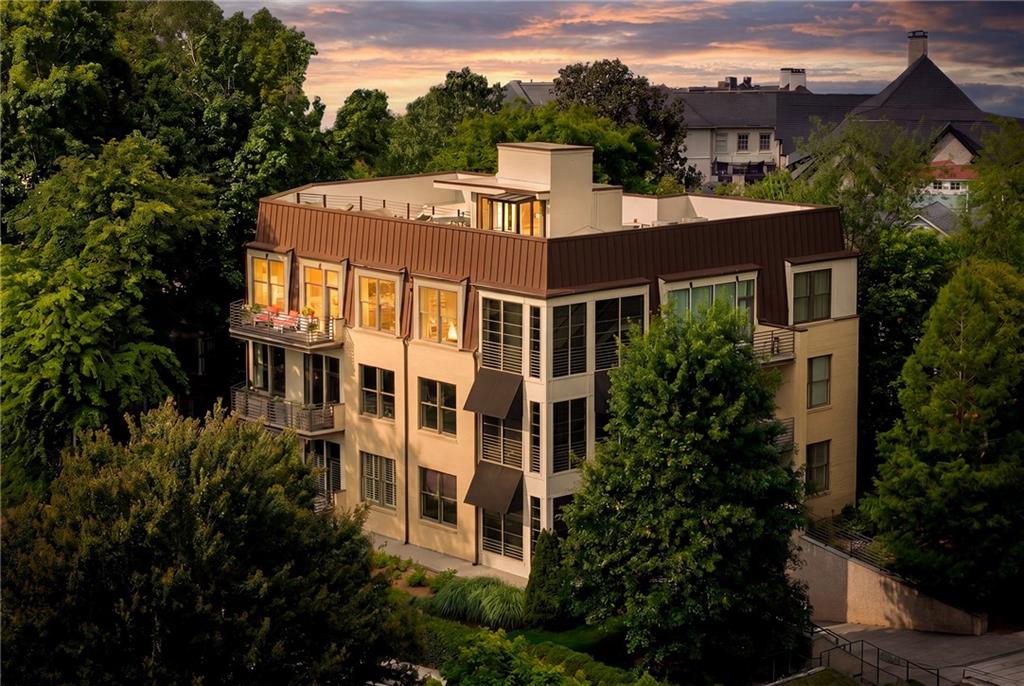 281 15th Street NE Unit 302