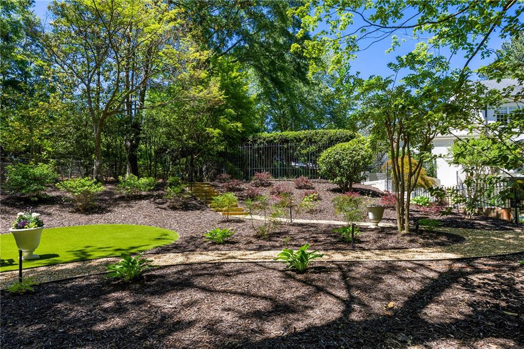 3216 Glen Arden Drive NW