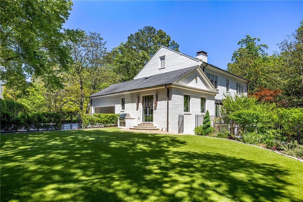 3216 Glen Arden Drive NW