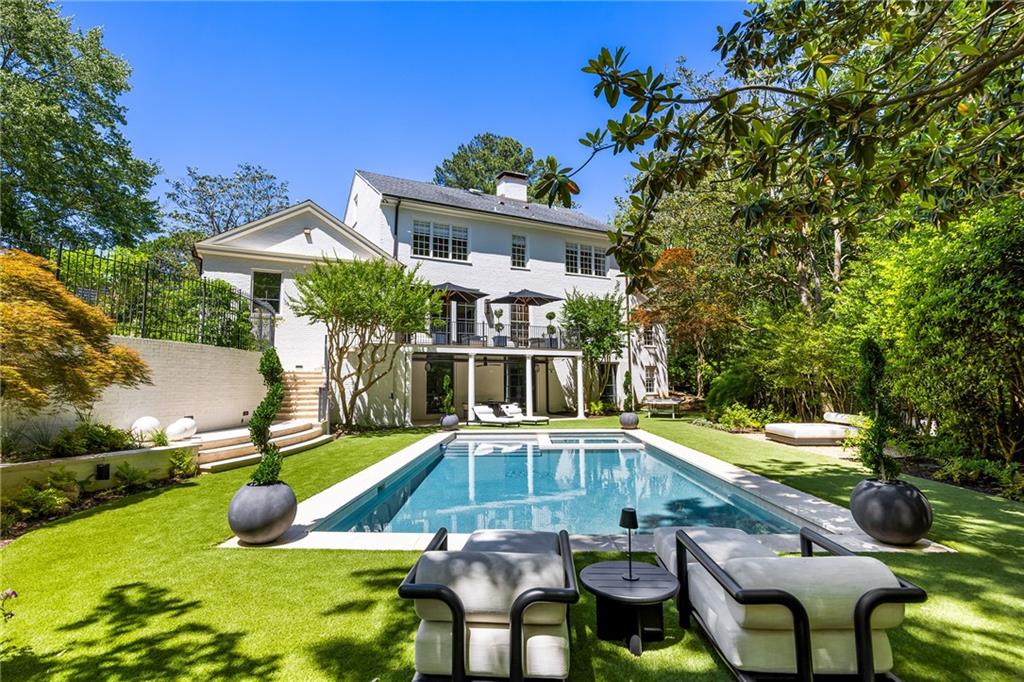 3216 Glen Arden Drive NW