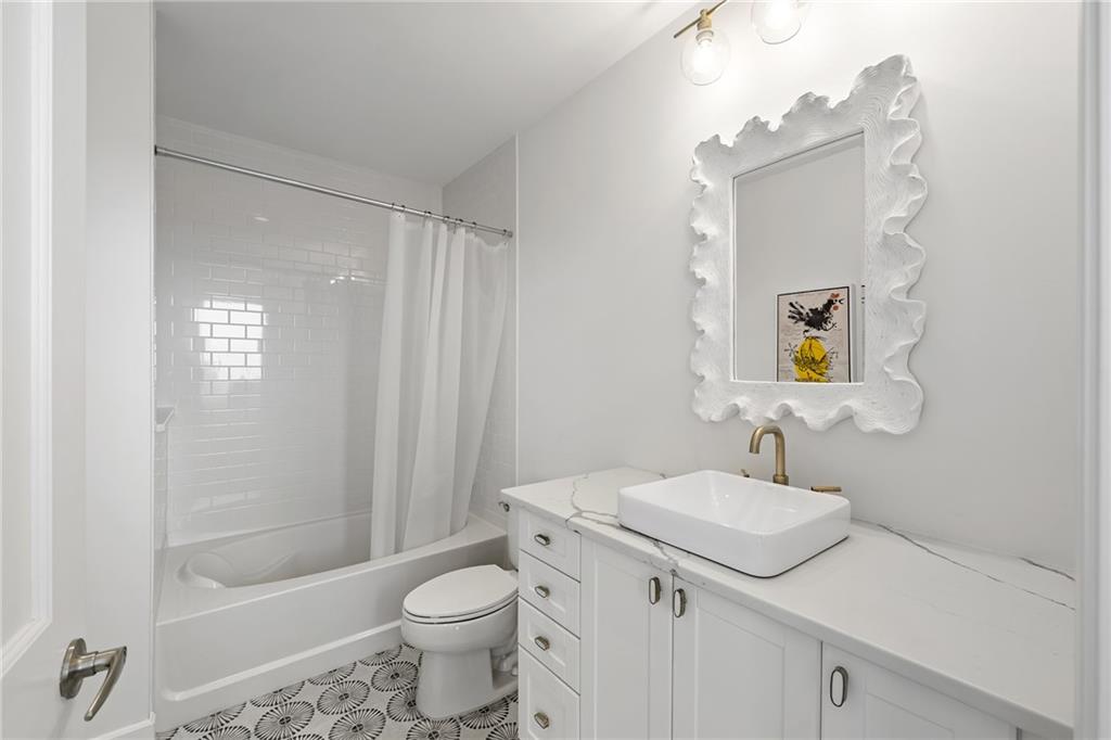 2795 Peachtree Road NE Unit 1701