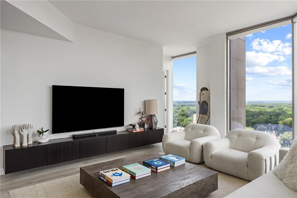 2795 Peachtree Road NE Unit 1701