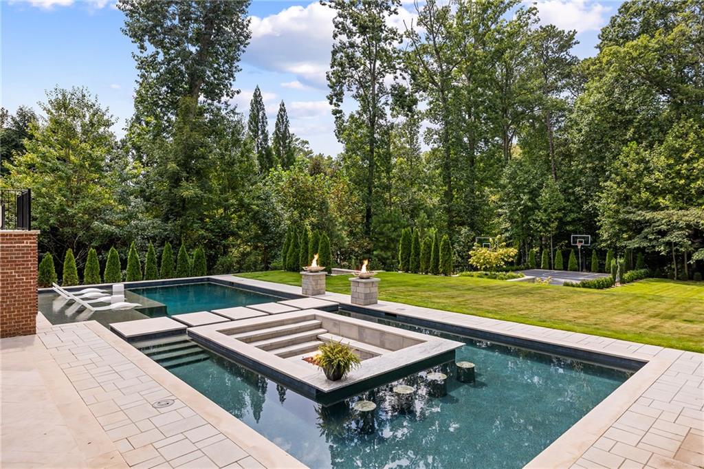 3750 Tuxedo Road NW