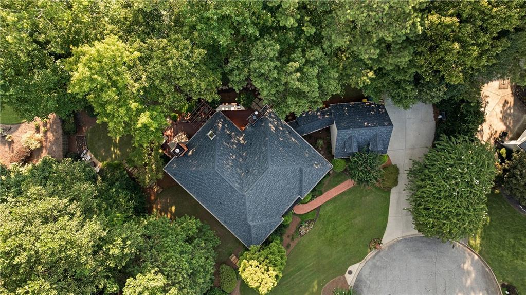 220 Powers Cove NW