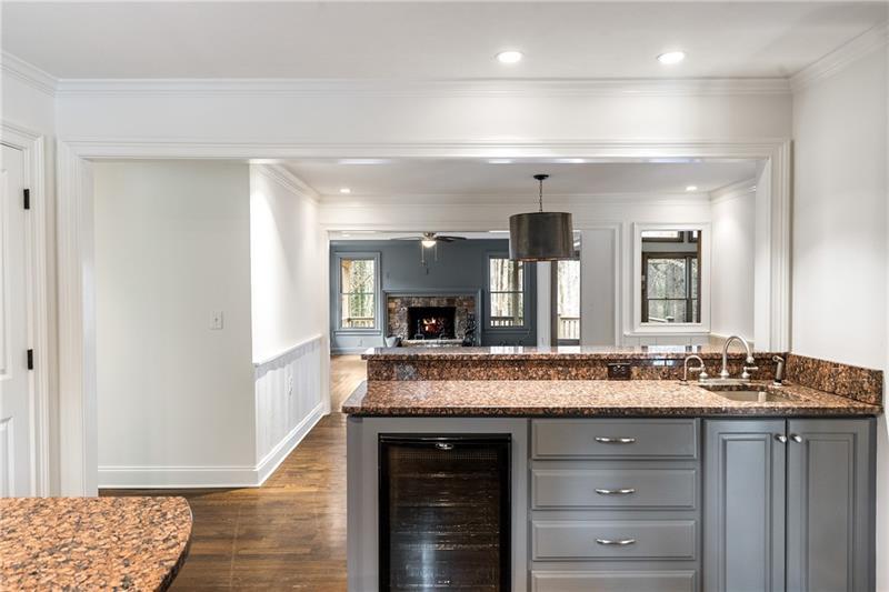 2468 Ridgeway Drive