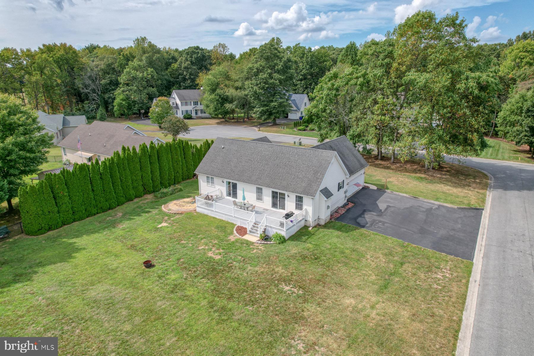 207 TALL TREE COURT