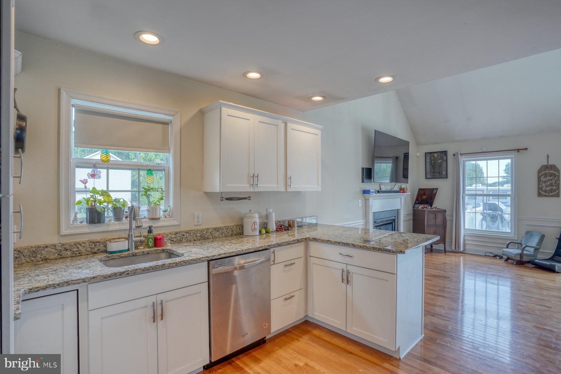 207 TALL TREE COURT