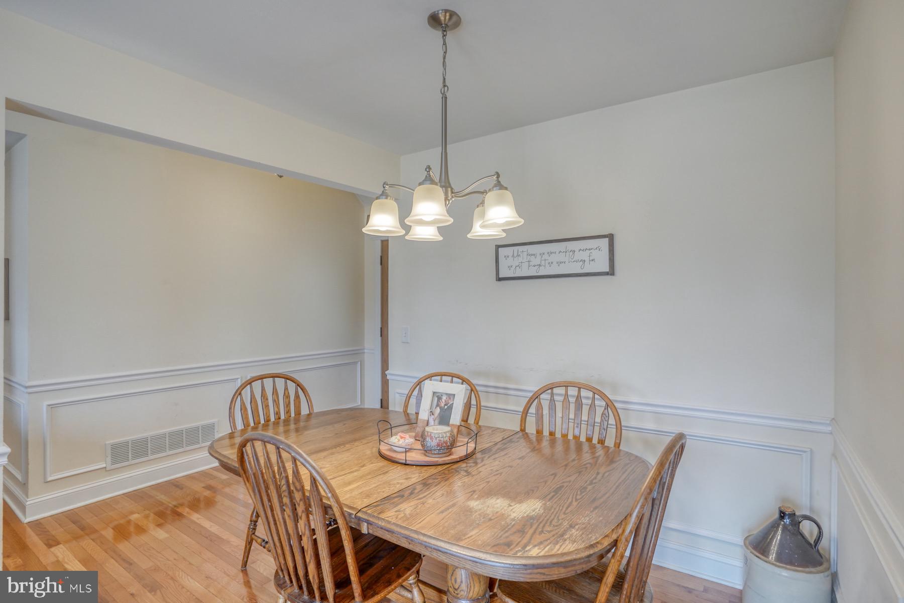 207 TALL TREE COURT