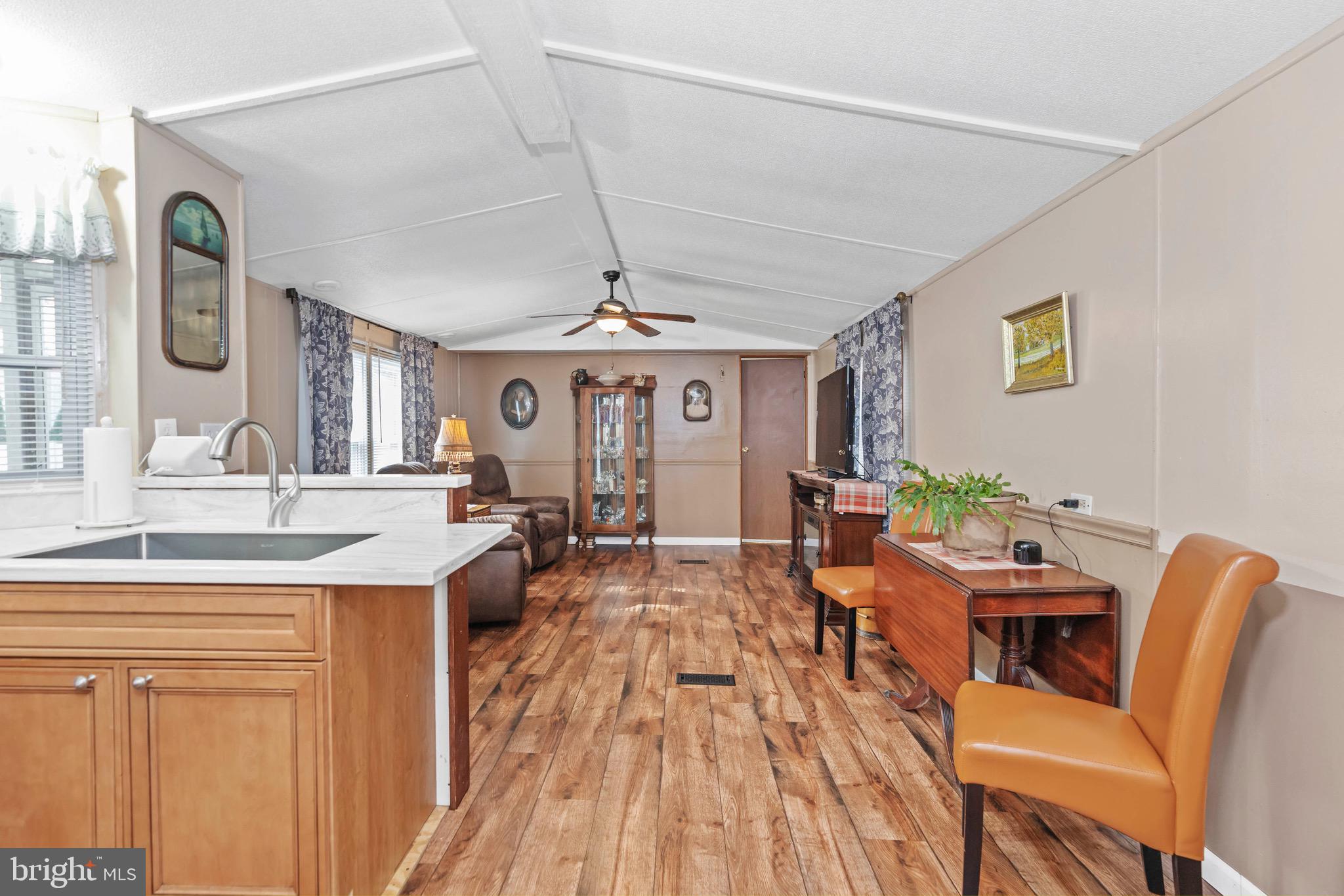 122 IVY RIDGE COURT 122