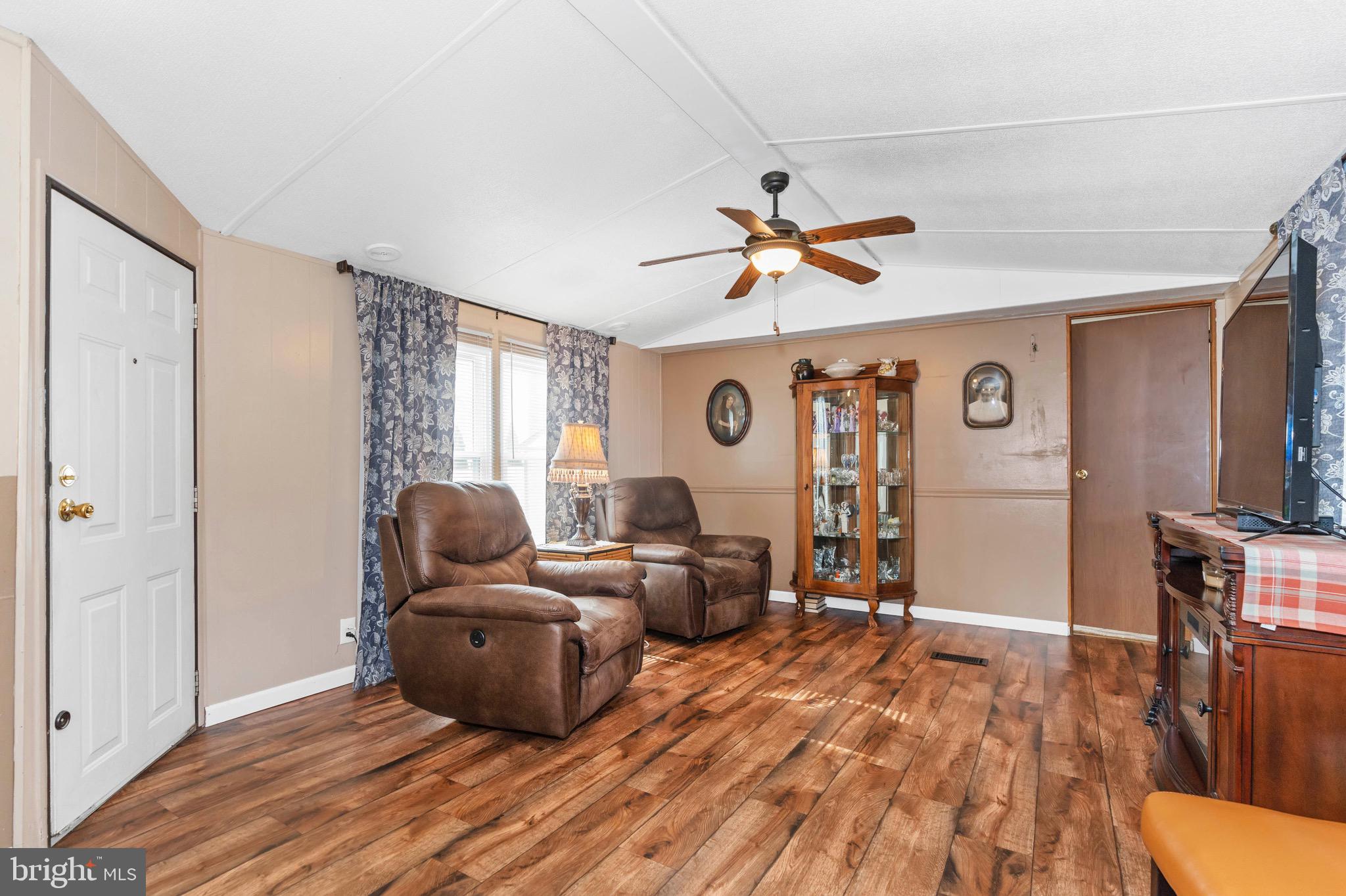 122 IVY RIDGE COURT 122