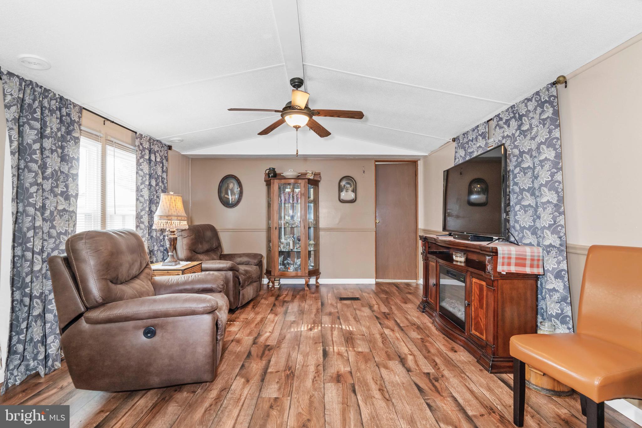 122 IVY RIDGE COURT 122