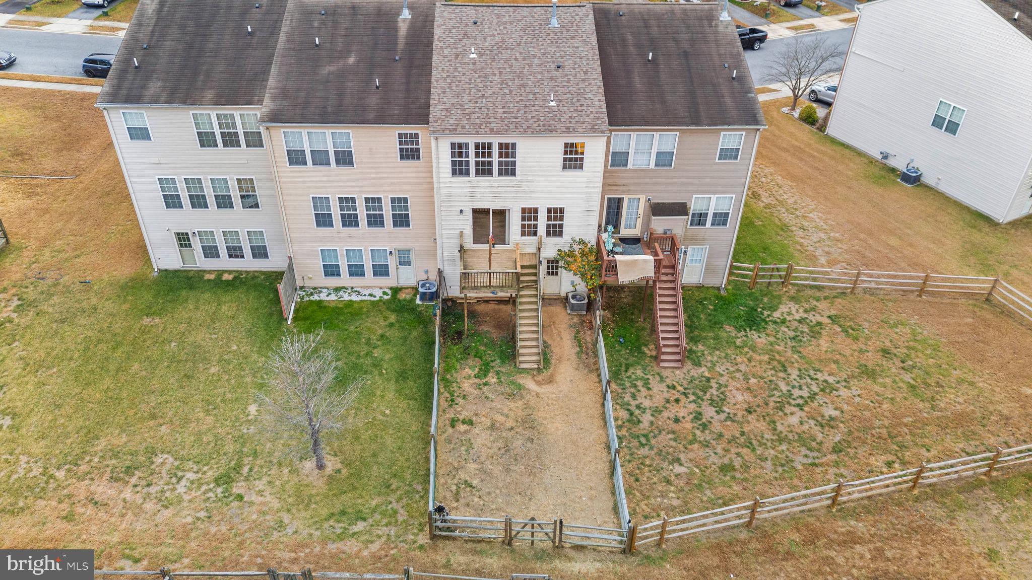 114 SUMMER DRIVE