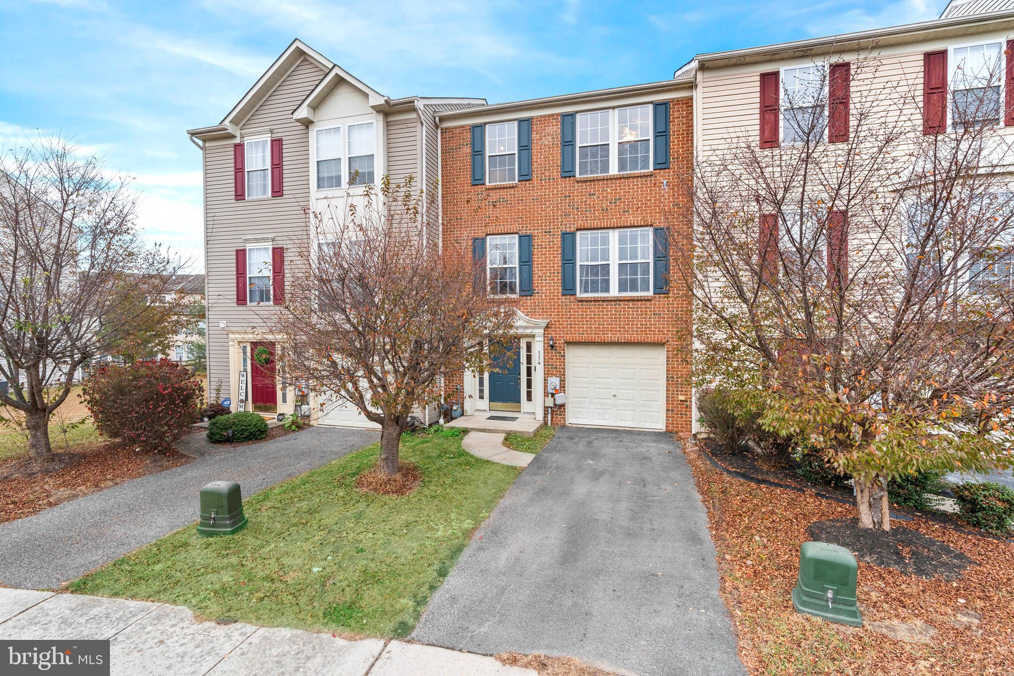 114 SUMMER DRIVE