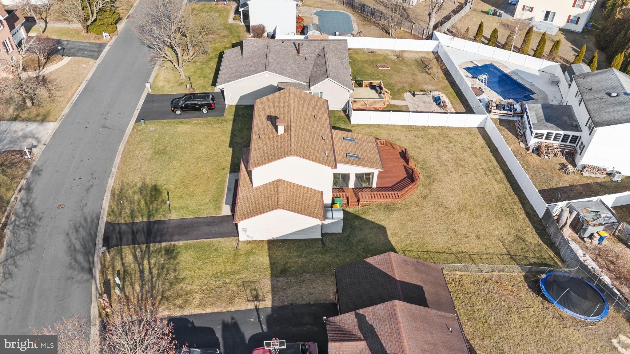 127 ROYAL GRANT WAY