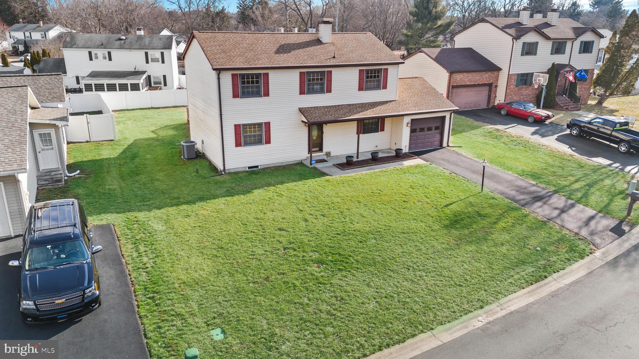 127 ROYAL GRANT WAY