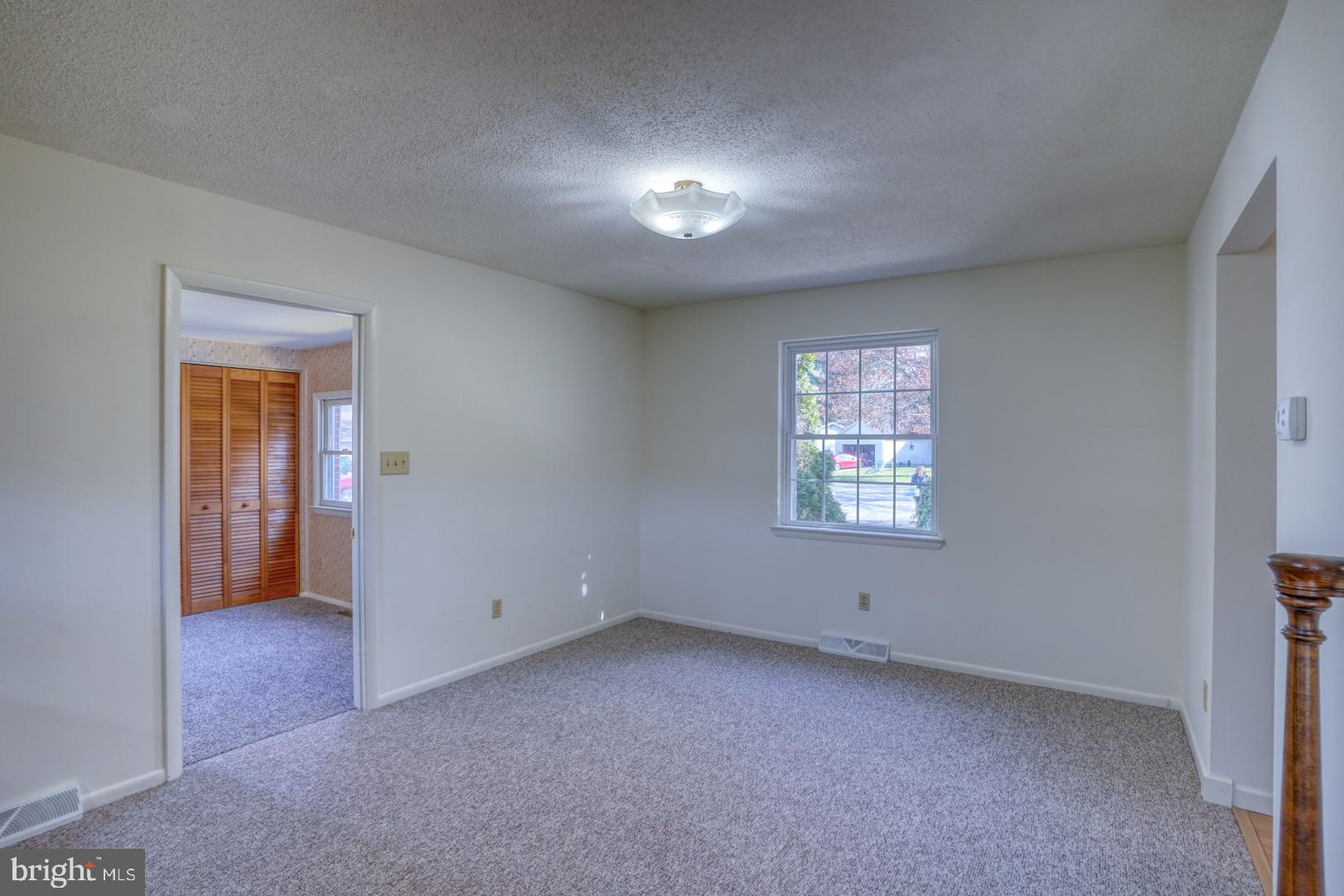 39 DUCHESS CIRCLE