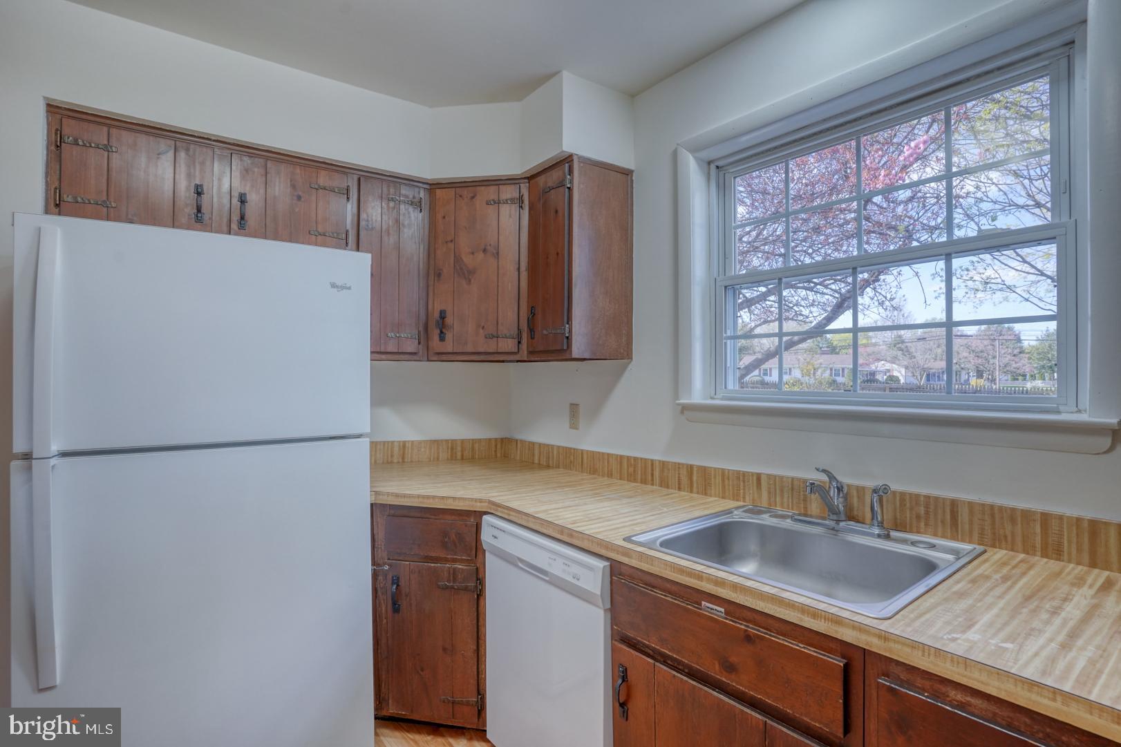 39 DUCHESS CIRCLE