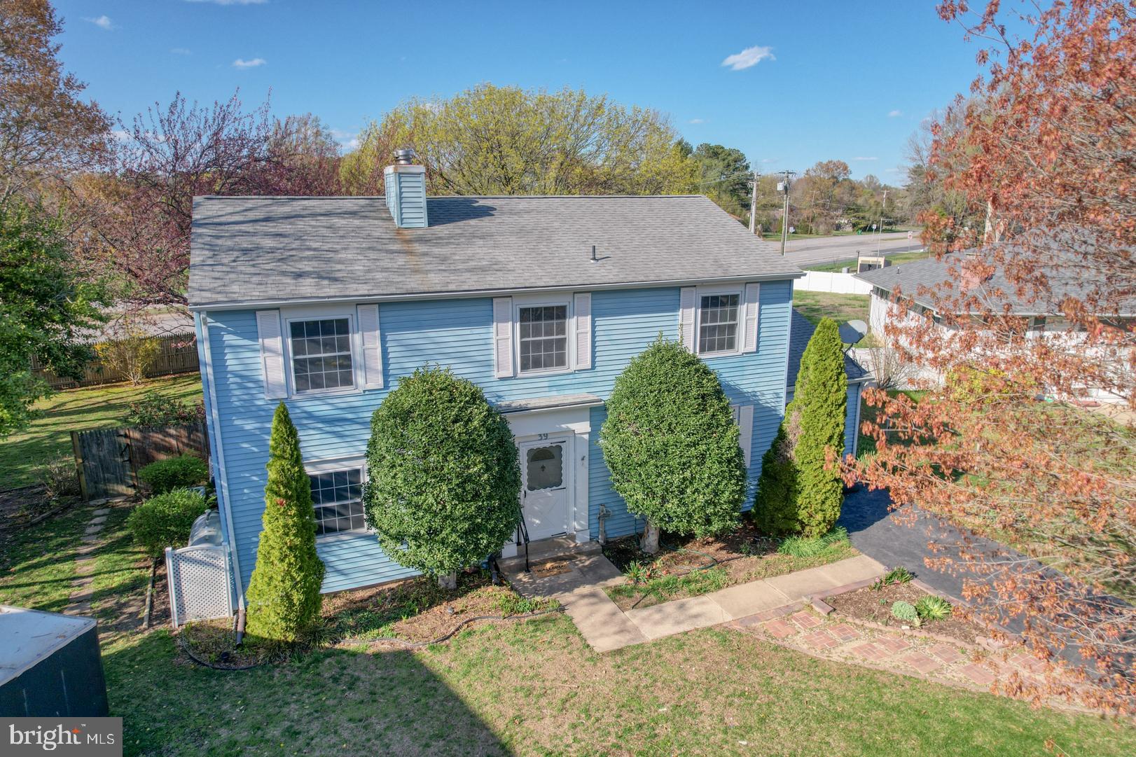 39 DUCHESS CIRCLE