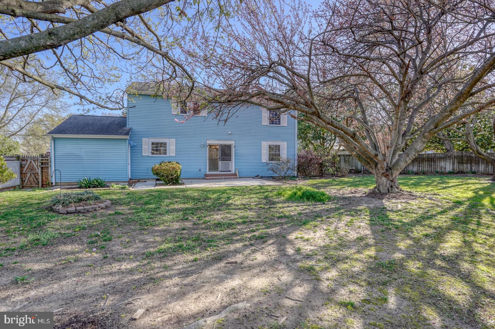 39 DUCHESS CIRCLE