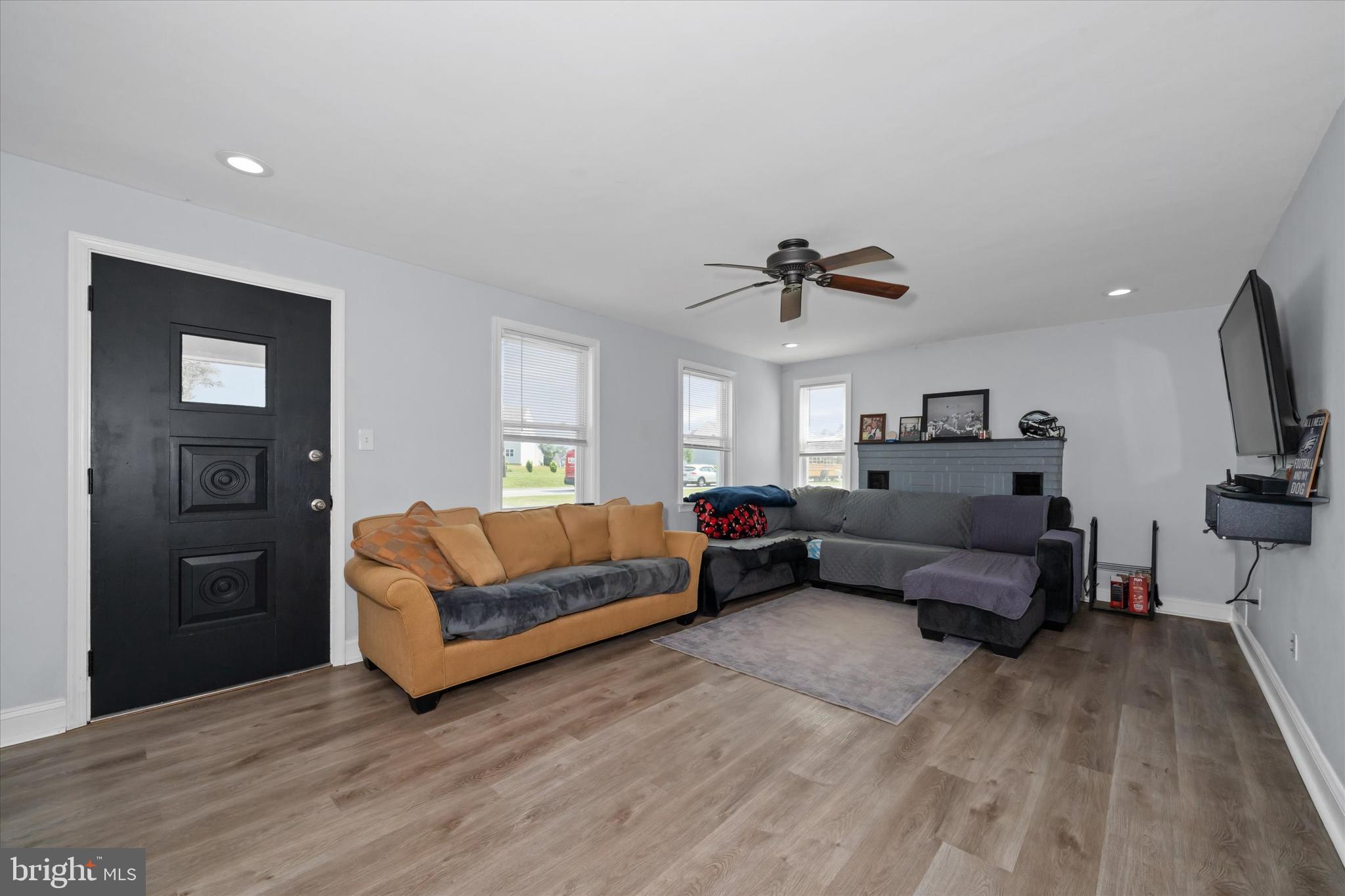 4549 BRENFORD ROAD
